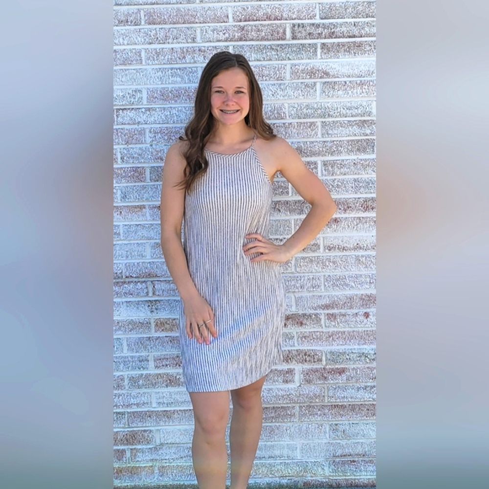 Juniors Dress